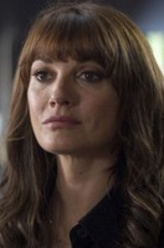 莎拉·帕里什剧照