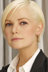 劳拉·哈里斯（劳拉·哈里斯饰演）