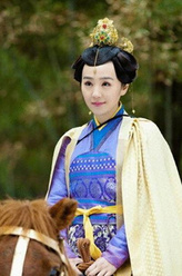 沈嘉敏（习雪饰演）