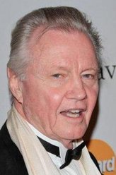 强·沃特（强·沃特饰演）