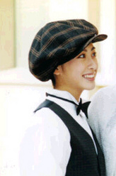 费青青（法提麦·雅琦饰演）