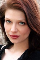 埃博·本森剧照