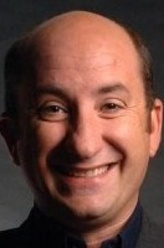 安东尼奥·阿尔巴内斯剧照