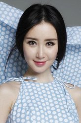 石榴（舒畅饰演）