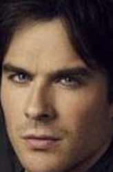 达蒙·萨尔瓦托（伊恩·萨默海尔德饰演）