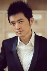 王大介（任泉饰演）
