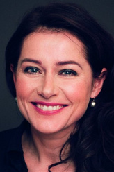 Theresa Cullen（西瑟·巴比特·科努德森饰演）