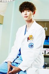 朴勋（李钟硕饰演）