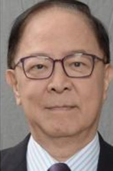 饶兆邦（钟景辉饰演）