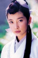 秦思容（李冰冰饰演）