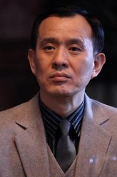 吴雄飞（杨子骅饰演）