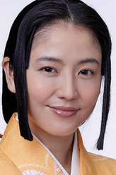 阿桐（长泽雅美饰演）