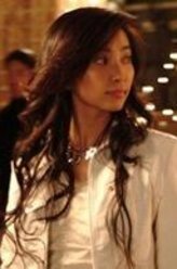 刘荣（李冰冰饰演）