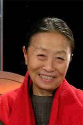 冯妈（张少华饰演）