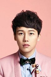吉吉（刘维饰演）