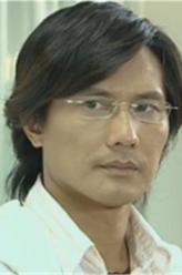 谭晓峰（包小柏饰演）