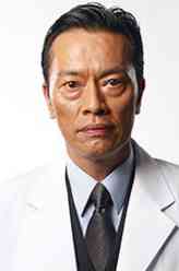 海老名敬（远藤宪一饰演）