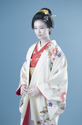 武井咲剧照