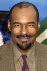 Worf（迈克尔·多恩饰演）