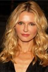 瓦妮莎·布兰奇（瓦妮莎·布兰奇饰演）