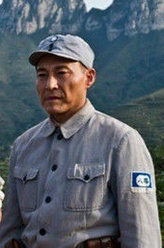 邓小平（杨俊勇饰演）