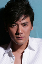 景暄（吴庆哲饰演）