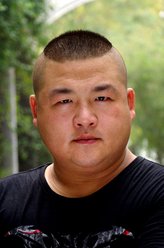 李冲剧照