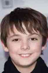 Zach Goodweather（麦克斯·查尔斯饰演）