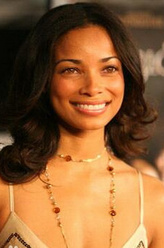 April Malloy（罗谢尔·阿耶斯饰演）