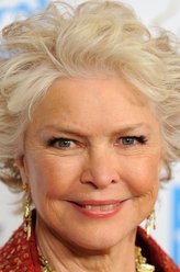 Elizabeth Hale（艾伦·伯斯汀饰演）