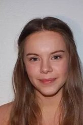 Eva Kviig Mohn（丽莎·泰格饰演）