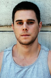 杰瑞德·亚伯拉汉姆森剧照