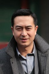 大老王（张嘉译饰演）