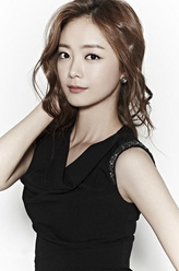 丹芝（全小敏饰演）