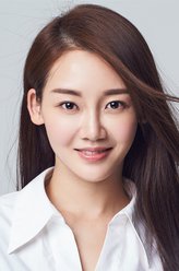 经纪人（苗苗饰演）