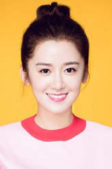 薛柳柳（石安妮饰演）