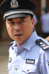 王响晴（张晞临饰演）