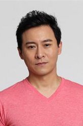 冼致富（孙大川饰演）