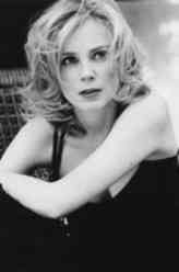 伊莎贝尔·卡雷剧照