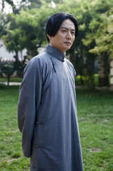 毛泽东（许铂岑饰演）