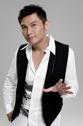 云秋弦（关礼杰饰演）