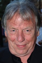 肯尼思·库兰汉姆（肯尼思·库兰汉姆饰演）