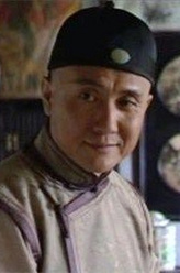 郑玉松（张志坚饰演）