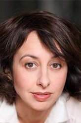 Isabelle（瓦莱丽·博莱同饰演）