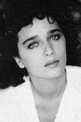 瓦莱莉·高利诺剧照