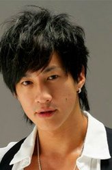 罗小虎（何润东饰演）