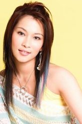 马红·莫那（温岚饰演）