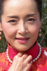 宁夫人（恬妞饰演）