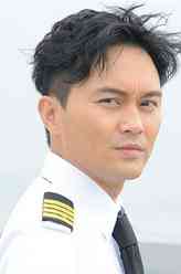 方嘉安（张智霖饰演）