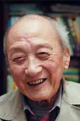 王公公（黄宗江饰演）